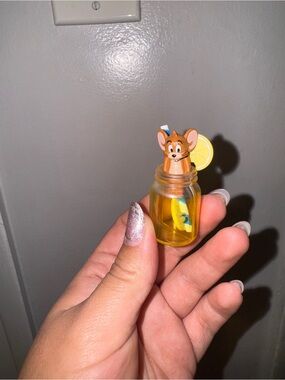 Tom and Jerry Lemonade Gachapon